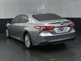 Used 2019 Toyota Camry LE image 4