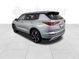 Used 2024 Mitsubishi Outlander SE image 3