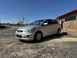 Used 2014 Hyundai Accent GLS image 3