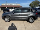 Used 2016 Volkswagen Tiguan S image 4