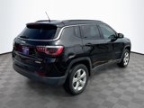 Used 2017 Jeep Compass Latitude image 5