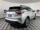 Used 2017 Nissan Murano SV image 3