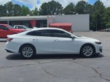 Used 2019 Chevrolet Malibu LT w/ Driver Confidence Package image 4