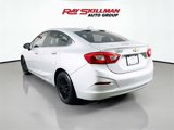Used 2017 Chevrolet Cruze LT w/ Convenience Package image 5