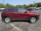 Used 2020 Jeep Compass Latitude image 2