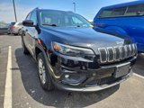 Used 2019 Jeep Cherokee Latitude Plus w/ Comfort/Convenience Group image 3