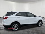 Used 2020 Chevrolet Equinox LS w/ LS Convenience Package image 4