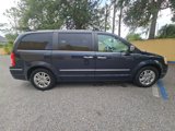 Used 2008 Chrysler Town & Country Limited w/ Entertainment Group #3 image 5