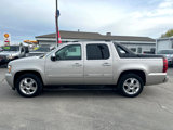 Used 2009 Chevrolet Avalanche LTZ image 2