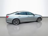 Used 2024 Chevrolet Malibu LT image 4