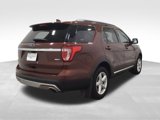 Used 2016 Ford Explorer XLT w/ Equipment Group 201A image 4