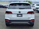Certified 2022 Volkswagen Taos SE w/ Panoramic Sunroof Package image 5