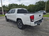 Used 2018 Toyota Tacoma TRD Sport image 4