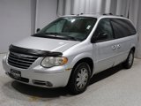 Used 2007 Chrysler Town & Country Limited image 5