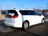 Used 2022 Chrysler Voyager LX image 3
