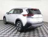 Used 2022 Nissan Rogue SV image 5