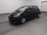 Used 2017 Toyota Yaris L image 2