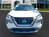 Used 2023 Nissan Rogue SL image 2