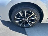 Used 2019 Toyota Corolla SE image 3