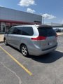 Used 2014 Toyota Sienna LE image 2