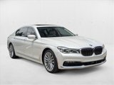 Used 2018 BMW 750i image 3