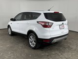 Used 2017 Ford Escape SE image 5