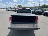 Used 2015 Nissan Frontier SV image 5