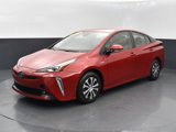 Used 2020 Toyota Prius LE image 2