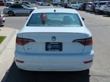 Certified 2019 Volkswagen Jetta SE w/ Cold Weather Package image 5