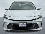 Used 2025 Toyota Camry XLE image 2