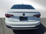 Used 2023 Volkswagen Jetta SE w/ Panoramic Sunroof Package image 6