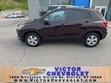 Used 2022 Chevrolet Trax LT w/ LT Convenience Package image 2