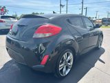 Used 2013 Hyundai Veloster w/ Style Pkg image 6