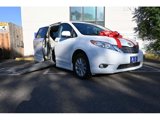 Used 2011 Toyota Sienna Limited image 2