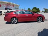 Used 2017 Nissan Altima 2.5 SR w/ LED Appearance Package image 4