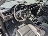 Used 2023 Porsche Macan S image 4