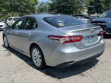 Used 2019 Toyota Camry LE image 5