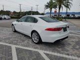 Used 2019 Jaguar XF Prestige image 3