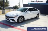 New 2025 Hyundai Elantra SE image 4