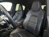 Certified 2023 Porsche Cayenne Coupe image 5