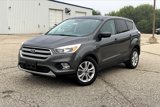 Used 2017 Ford Escape SE w/ SE Cold Weather Package image 2