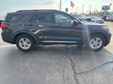 Used 2022 Ford Explorer XLT w/ Equipment Group 202A image 6