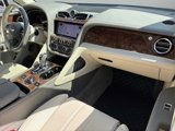 Certified 2022 Bentley Bentayga image 2