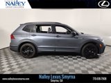 Used 2023 Volkswagen Tiguan SE R-Line image 2