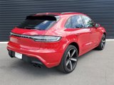 Certified 2024 Porsche Macan image 4
