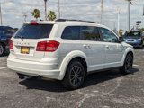 Used 2017 Dodge Journey SE w/ Flexible Seating Group image 5
