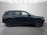 Used 2024 Jeep Grand Cherokee Altitude image 3