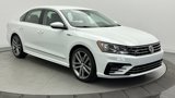 Used 2017 Volkswagen Passat 1.8T R-Line image 3