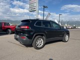 Used 2018 Jeep Cherokee Latitude Plus w/ Comfort/Convenience Group image 3