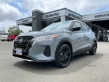 Used 2023 Nissan Kicks SV image 3